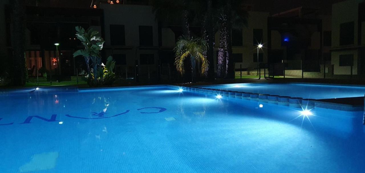 Oasis Beach Orihuela Exterior foto